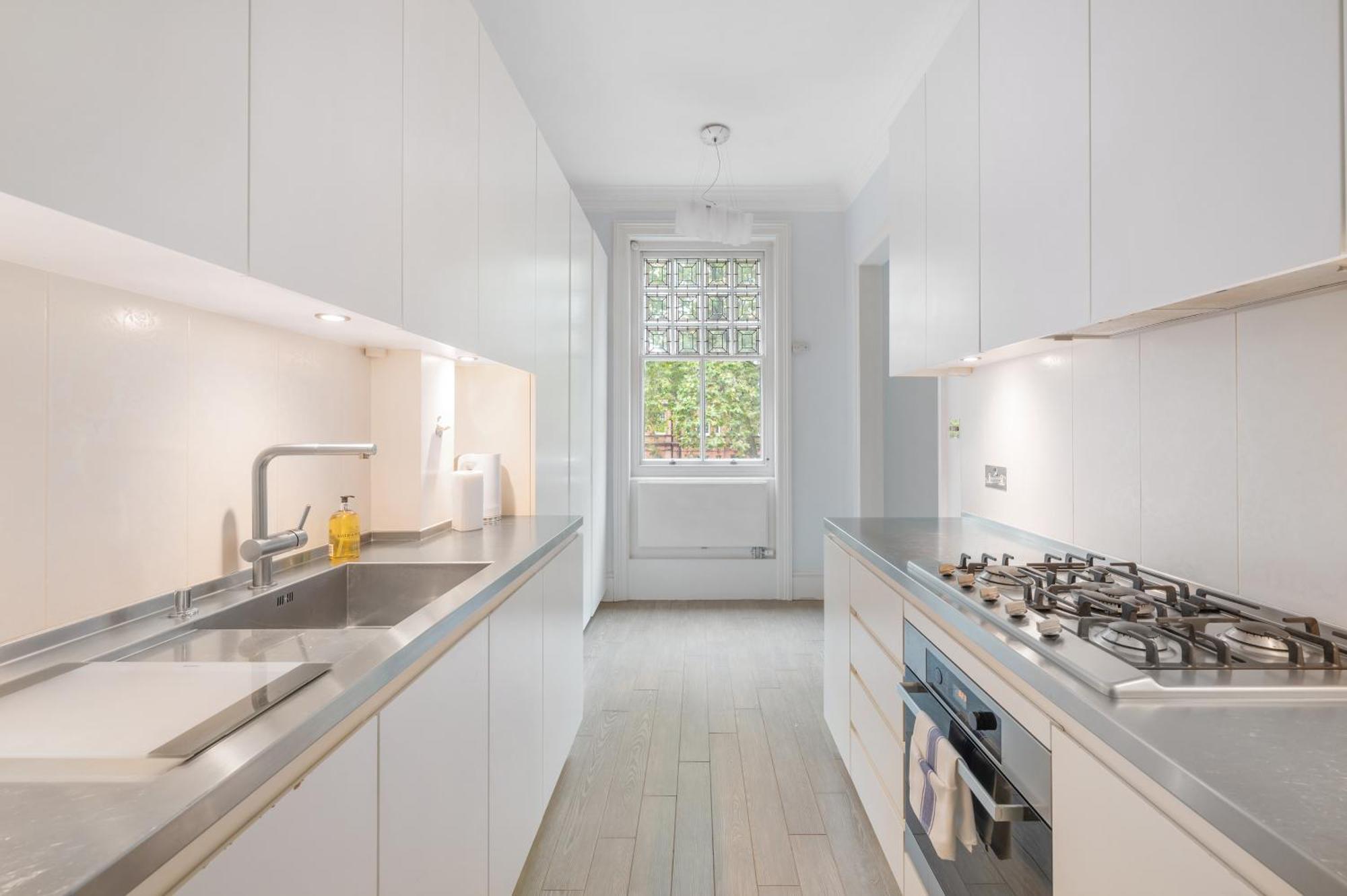 Casa Italia Near Sloane Square, Harrods And Kings Road - Washing Machine & Wifi * Londra
