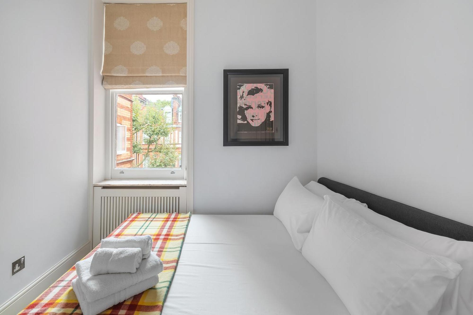 Casa Italia Near Sloane Square, Harrods And Kings Road - Washing Machine & Wifi Appartamento