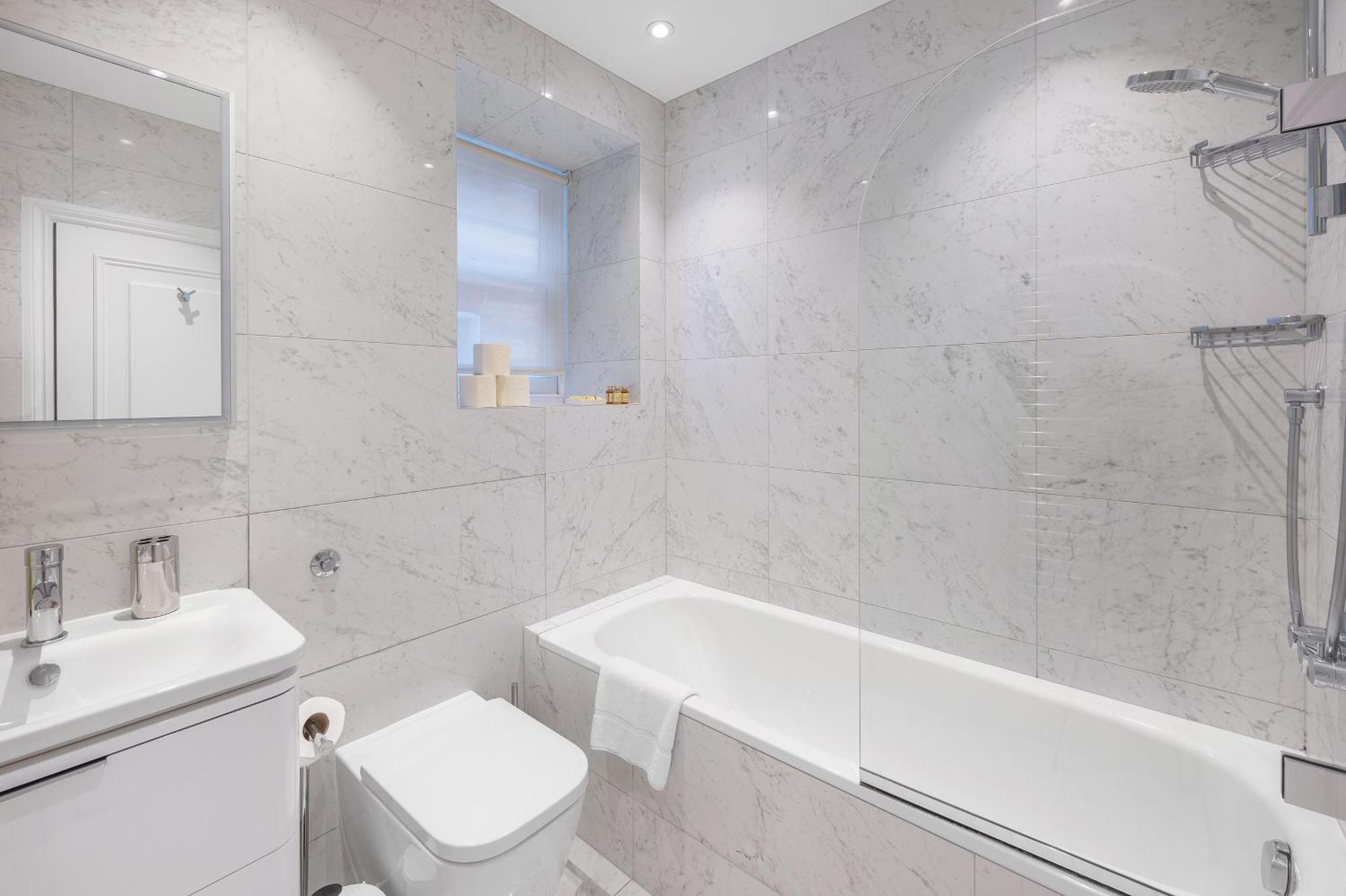 Casa Italia Near Sloane Square, Harrods And Kings Road - Washing Machine & Wifi * Londra