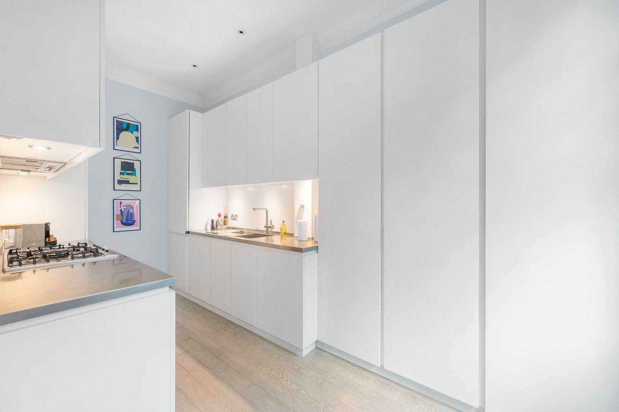Casa Italia Near Sloane Square, Harrods And Kings Road - Washing Machine & Wifi * Londra